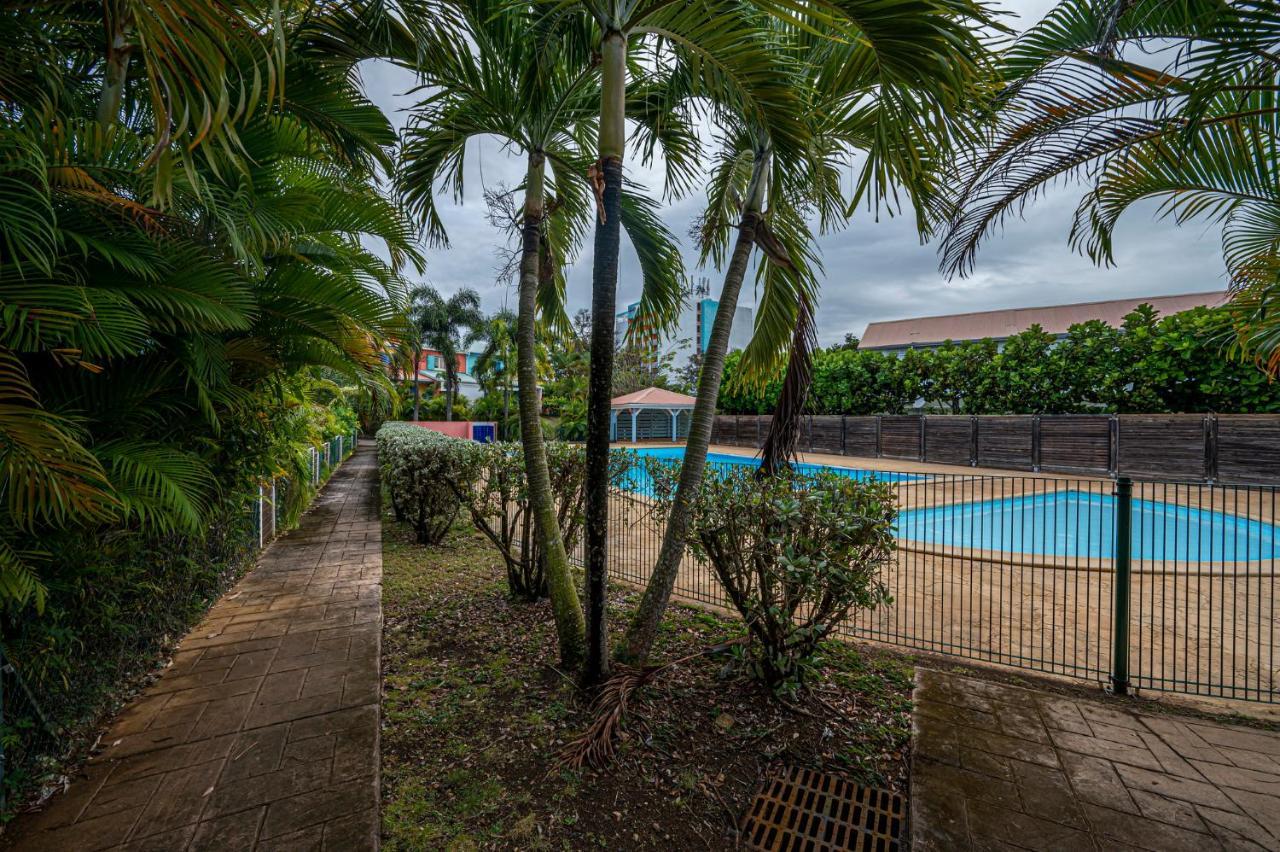 Reve De Palmier Apartment เลอโกซิเยร์ ภายนอก รูปภาพ